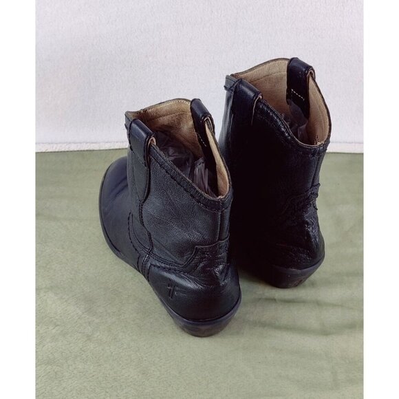 Kids Frye Black Leather Bootie Carson Shortie 13E Unisex Pull On Loops Western - Picture 7 of 13